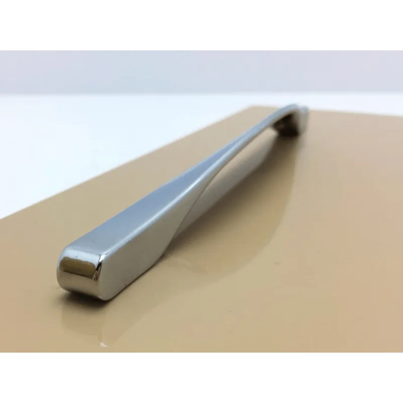 Poignée LINEAR / Chrome brillant