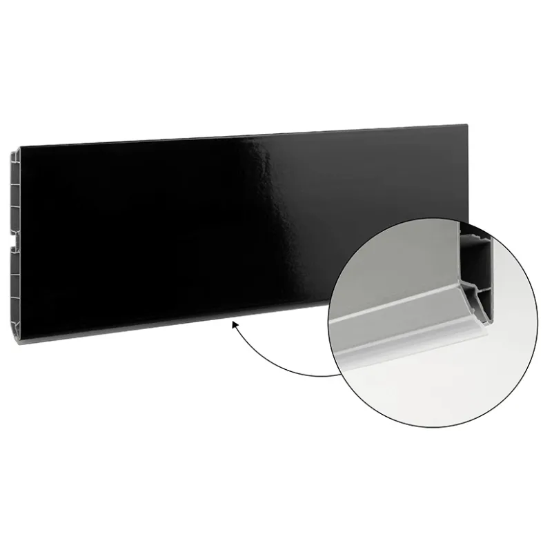 Plinthe de cuisine en plastique / Noir brillant