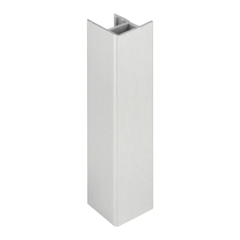 Raccord d’angle pour plinthe 90° / Aluminium brossé