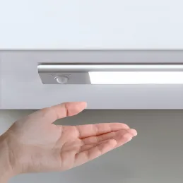 Éclairage LED sous meuble avec capteur KRAUS / Aluminium