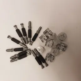 Kit de ferrures d’assemblage tige + excentrique 18 / nickel – 10 pièces