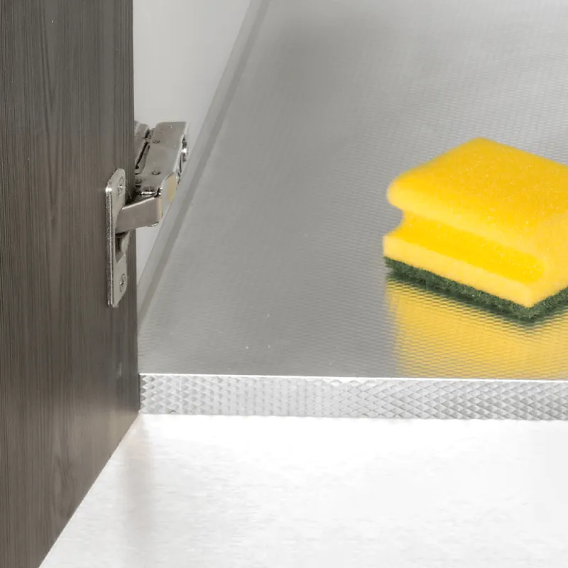 Tapis de protection en aluminium pour placard / Aluminium
