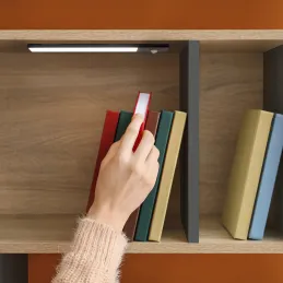 Éclairage LED sous meuble avec détecteur de mouvement KRAUS / Noir mat
