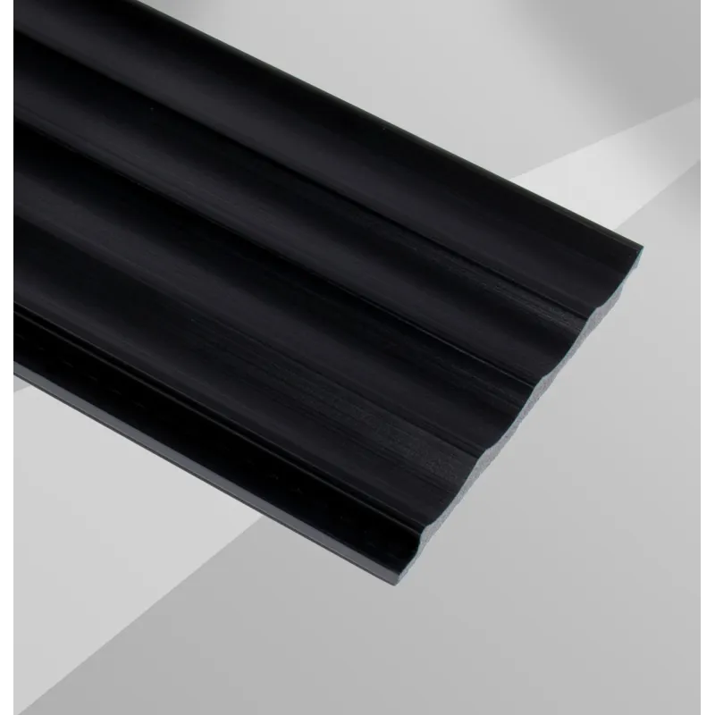 Profilé décoratif à lamelles ONDA / Noir