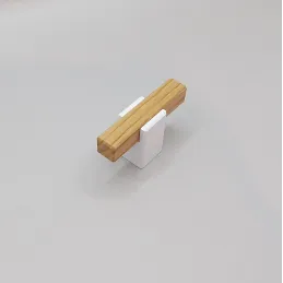Bouton de meuble en bois LEO / Hêtre naturel – blanc