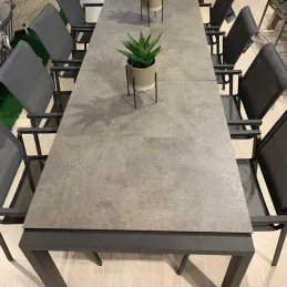 Plan de travail compact en céramique Tessina crème F221 / noyau noir