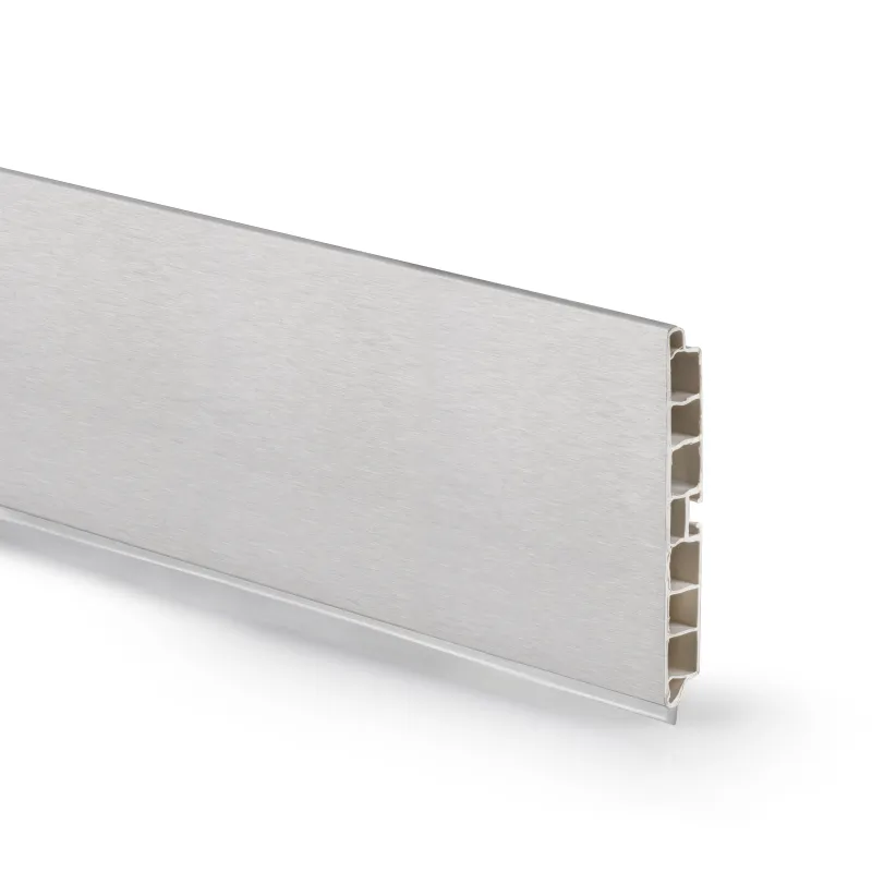 Plinthe de cuisine en plastique PLASLINE / Aluminium brossé