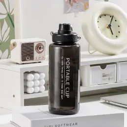 Gourde de sport FITTNESS 600 ml / Noir fumé