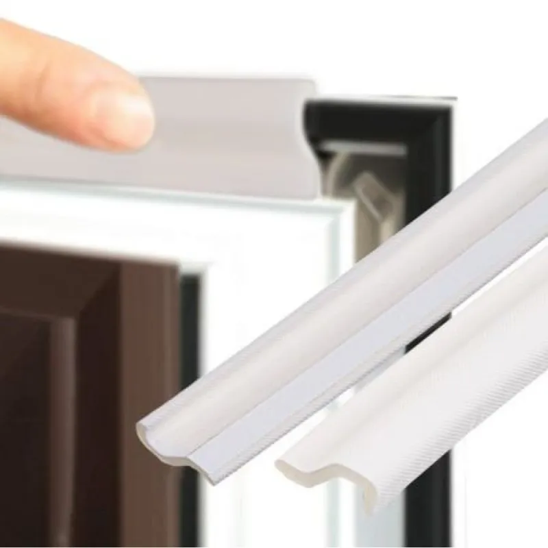 Joint autocollant pour fenêtres et portes 3000 mm / Blanc