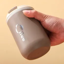 Gourde isotherme design avec paille GLAMM 500 ml / Marron