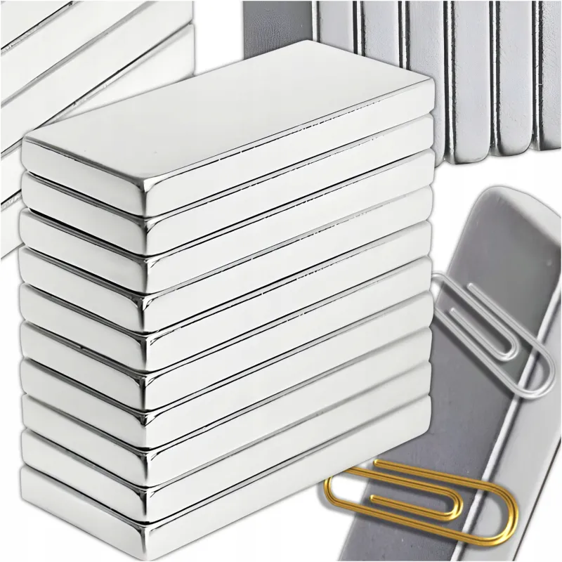 Lot de 10 aimants muraux haute résistance QUADRA / Chrome