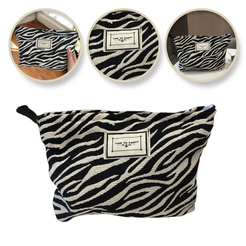Trousse de maquillage ZEBRA / Blanc-noir