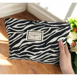 Trousse de maquillage ZEBRA / Blanc-noir
