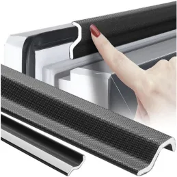 Joint autocollant pour fenêtres et portes 4000 mm / Noir