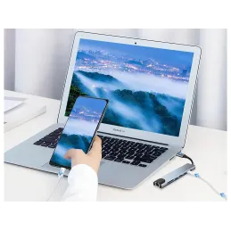 Prise de raccordement pour tous les types de connecteurs OFFICE HUB / Argent