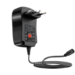Bloc d’alimentation universel avec 6 embouts 3–12 V + USB / Noir