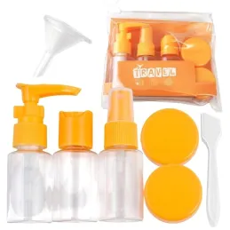 Set de voyage de récipients et flacons cosmétiques HOLIDAY / Orange