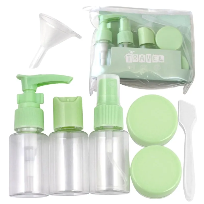 Kit de voyage composé de contenants et de flacons pour cosmétiques HOLIDAY / Vert