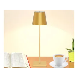 Lampe de table décorative avec allumage tactile et variateur d’intensité ZEUS / Dorée
