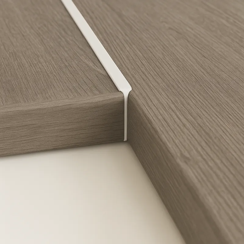 Profilé d’assemblage d’angle pour plan de travail de 38 mm / Blanc