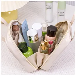 Trousse de toilette MILENIAL / Blanche