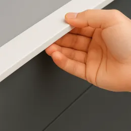 Poignée de chant CHANEL / Blanc mat