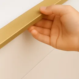 Poignée de chant CHANEL / Doré