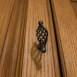 Poignée bouton VIRTUE / Patine noire