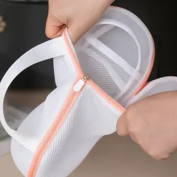Sac pour soutiens-gorge et sous-vêtements à mettre en machine / Blanc