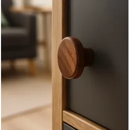 Poignée bouton en bois ALICA / Noyer américain verni