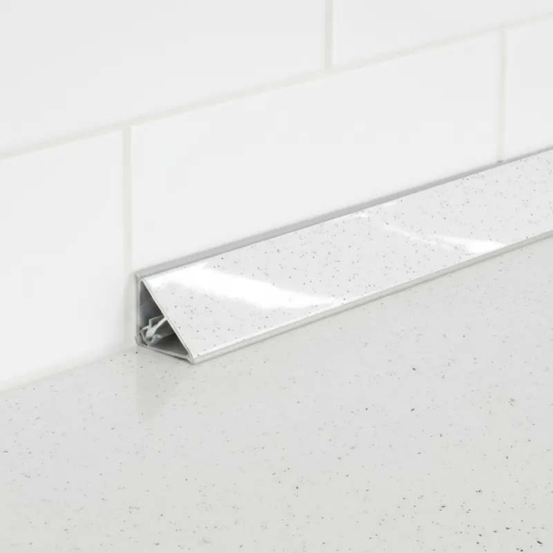 Profilé d’étanchéité KRONOSPAN K217 GG / Andromeda blanc brillant