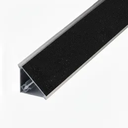 Barre d’étanchéité KRONOSPAN K218 GM / Andromeda Noir mat