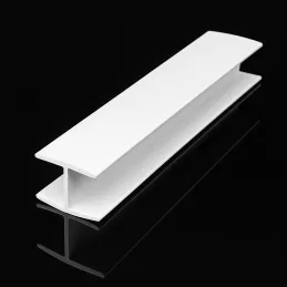 Raccord linéaire pour plinthe de cuisine en plastique / Blanc