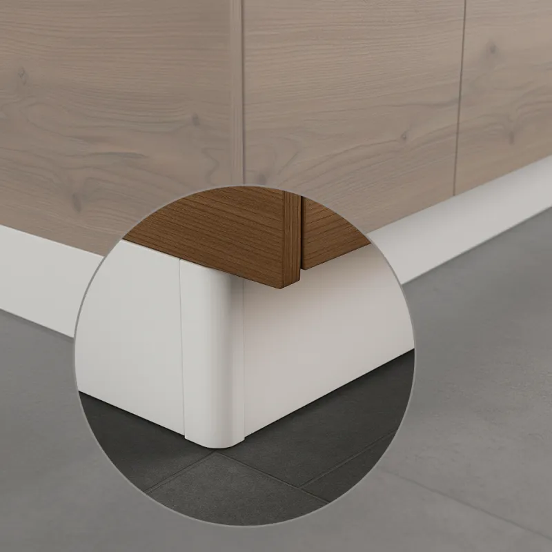 Raccord d’angle pour plinthe de cuisine en plastique / Blanc