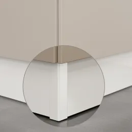 Raccord d’angle à 90° pour plinthe de cuisine / Blanc brillant