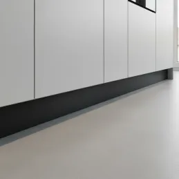 Plinthe de cuisine en plastique PAX / Noir mat RAL 9005