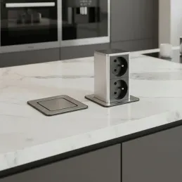 Prise encastrable escamotable SQUARE UP FRENCH 2x230V / Inox