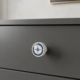 Poignée bouton en bois ARSIA / blanche – motif boussole