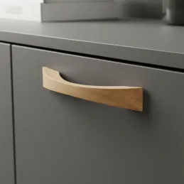 Poignée en bois GALEOS / Chêne verni