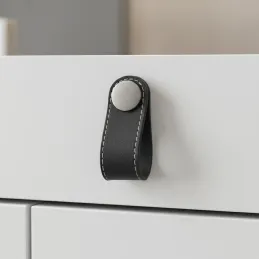 Bouton de meuble CASE / Cuir noir