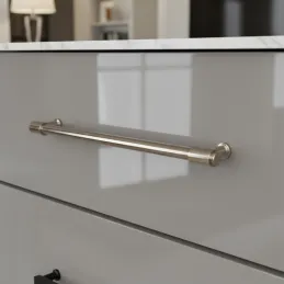 Poignée TINA / Nickel brillant