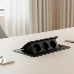 Prise électrique escamotable 3x230 V / Noir