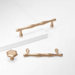 Bouton de meuble RUNA / Or rose