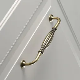 Poignée LAMA / Vieux laiton