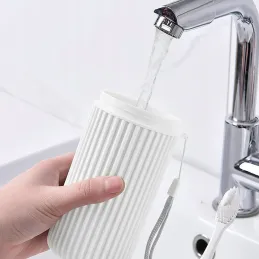 Étui de voyage pour brosses à dents / Blanc