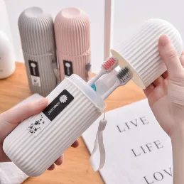 Étui de voyage pour brosses à dents / Blanc