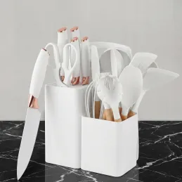 Ensemble ELYS de 12 pièces de couverts et couteaux de cuisine avec ciseaux et planche à découper / Blanc