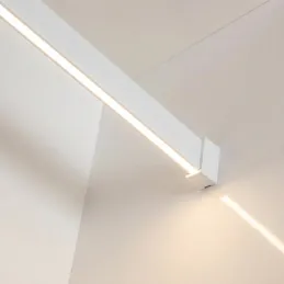 Tringle de penderie SLIM pour bande LED avec embout / Blanc mat