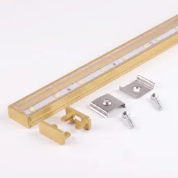 Lot de 1 m de profilé ZARIA pour éclairage LED avec diffuseur transparent, embouts et fixations / Doré