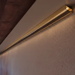 Profilé d’angle en aluminium ZARIA pour éclairage LED avec diffuseur noir / Doré
